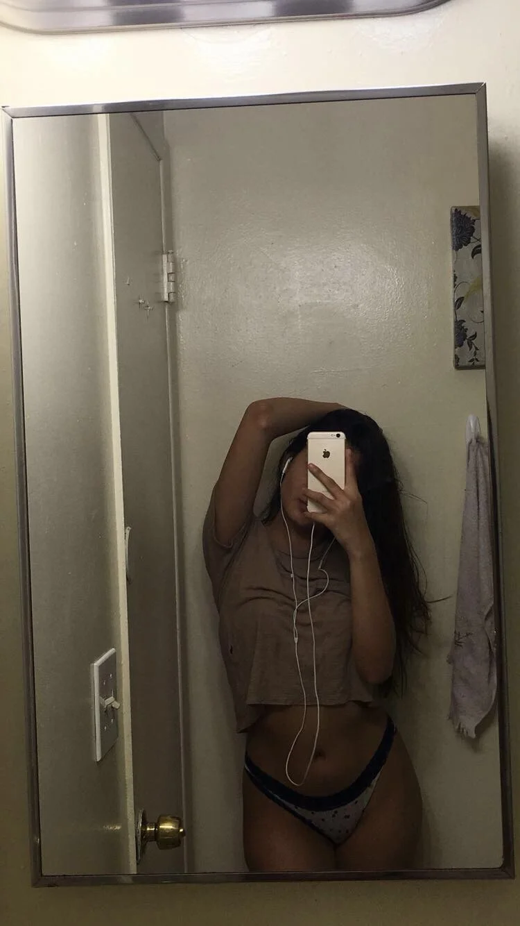 Horny petite latina teen cyn naked tight body image 11
