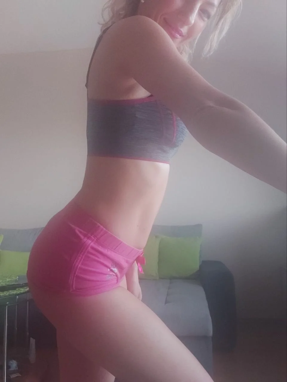 Horny Serbian divorced mommy image 4