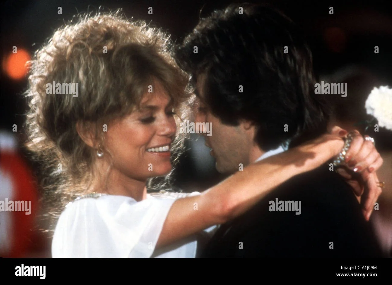 Beautiful Dyan Cannon image 6