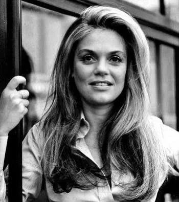 Beautiful Dyan Cannon image 8