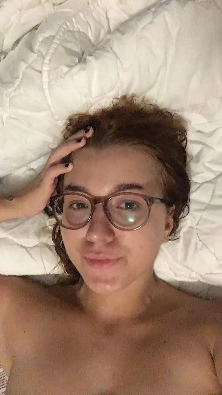 Little Czech anal whore exposing herself again 1 image 18