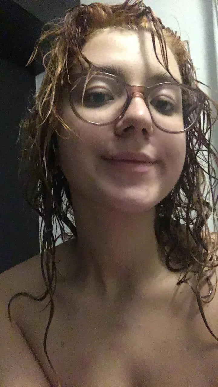 Little Czech anal whore exposing herself again 1 image 25
