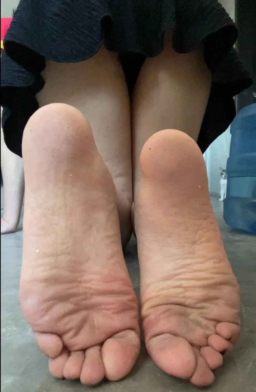 Oxxo girl feet egirl image 14