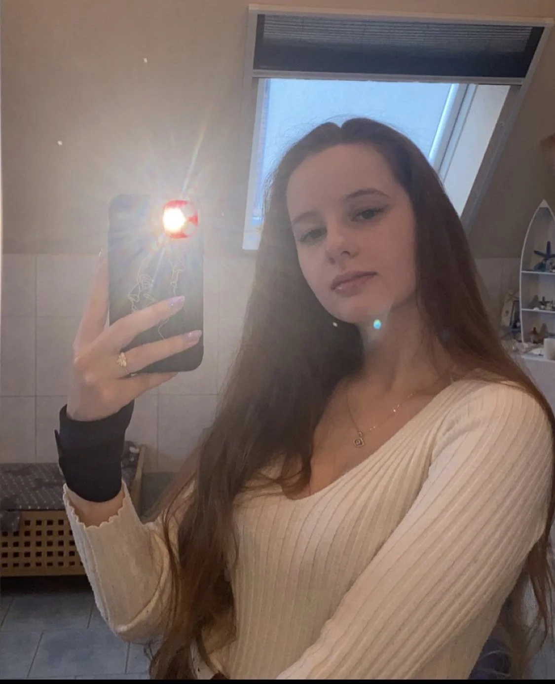 Big tit Slut Emelie Hesse 21 Brandenburg an der Havel image 11