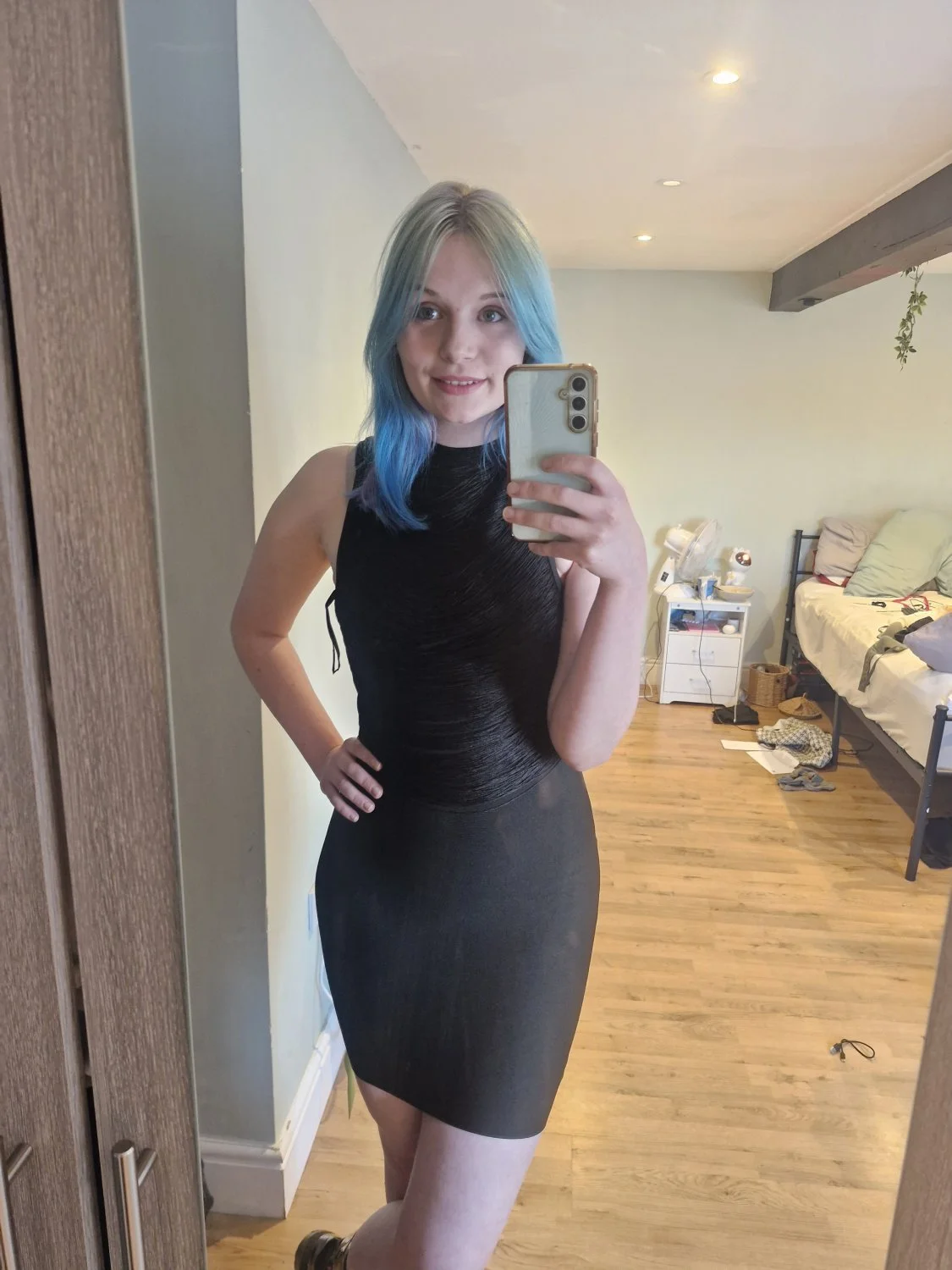 Color hair alt slut. Tits pussy image 2