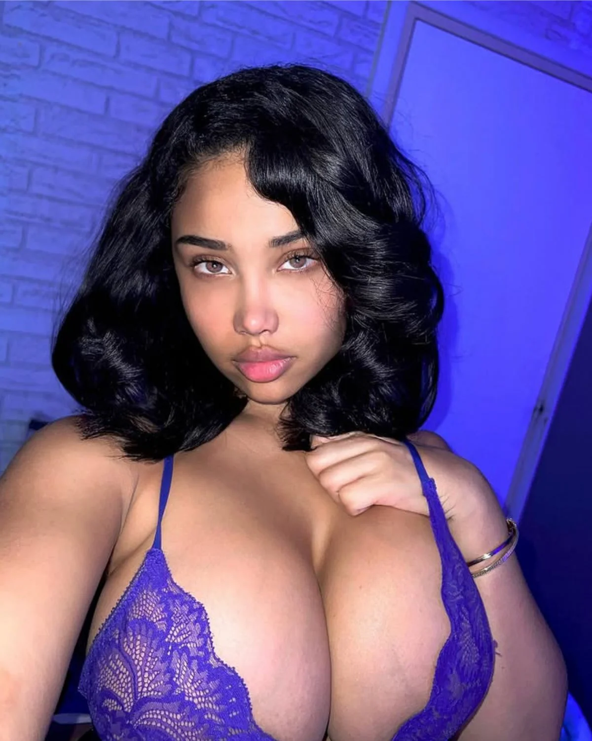 Tootatis france Paris famous model xxx leak search search main image