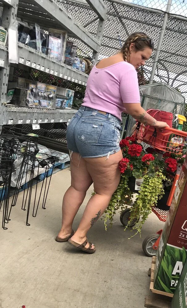 pawg milf image 4