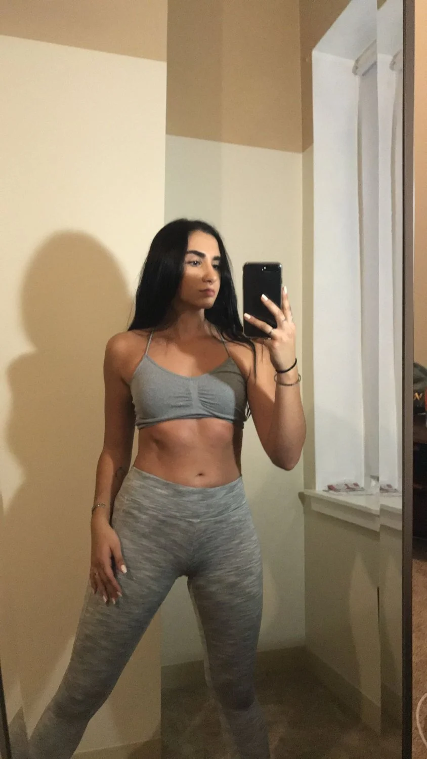 Webslut Olivia A image 18