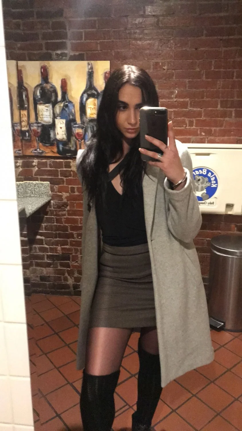 Webslut Olivia A image 23