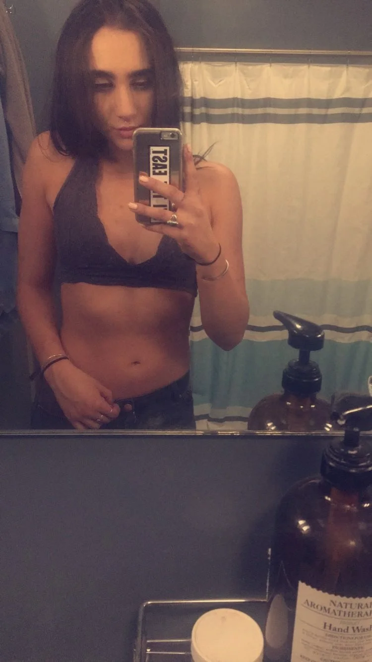 Webslut Olivia A image 37