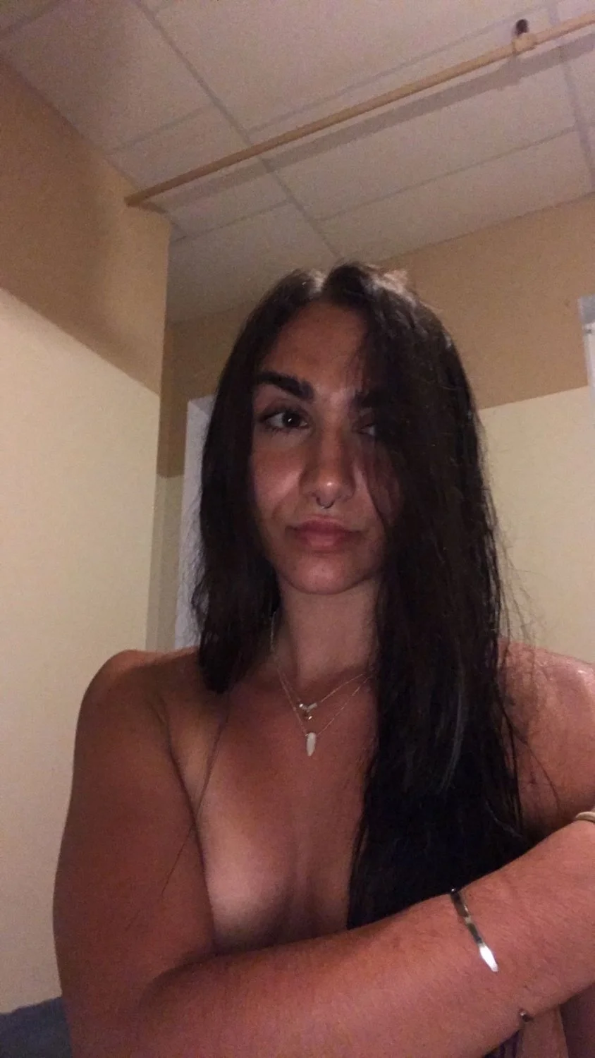 Webslut Olivia A image 46