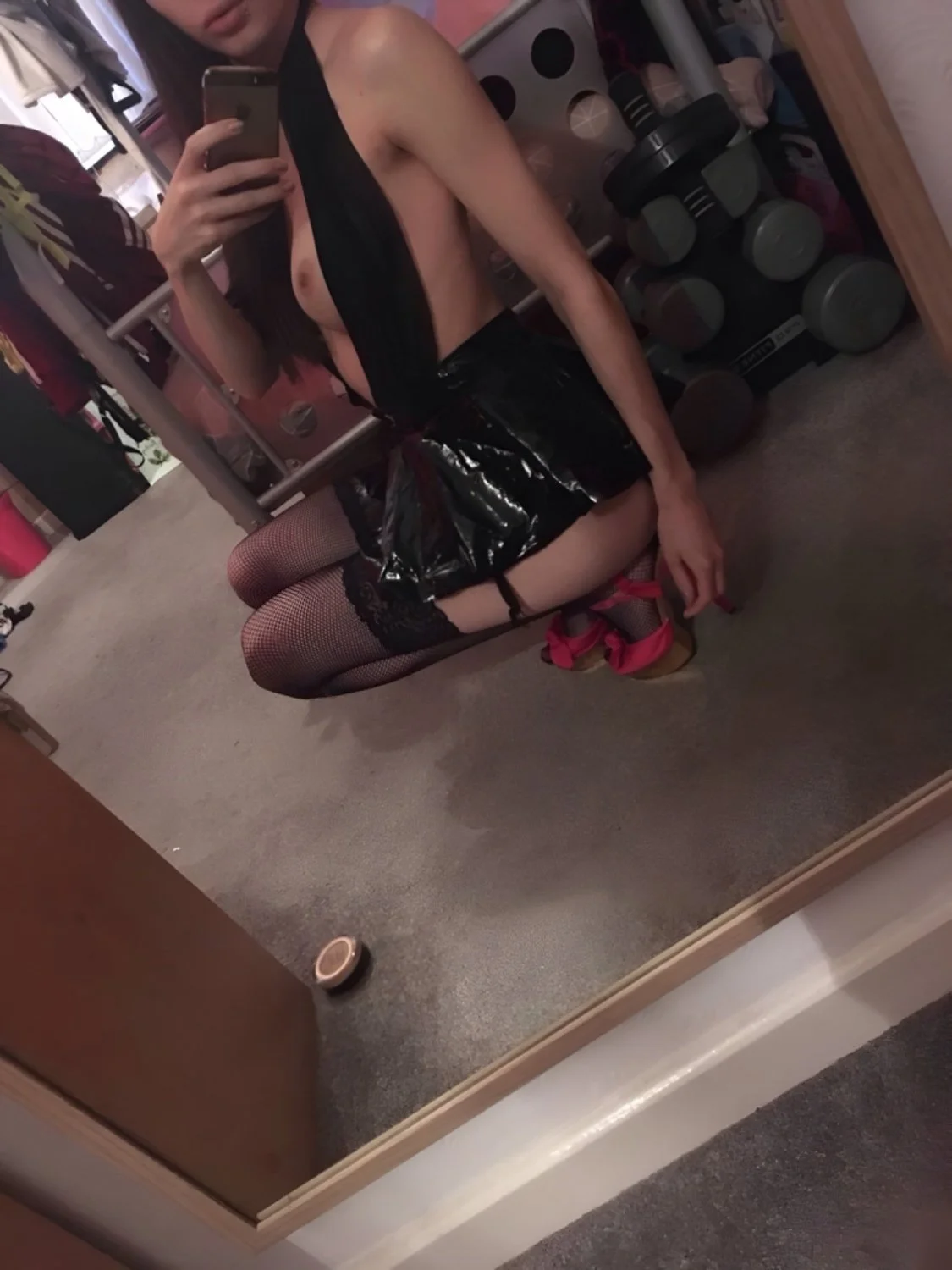Stunning slut show her body tits ass. Caught image 5