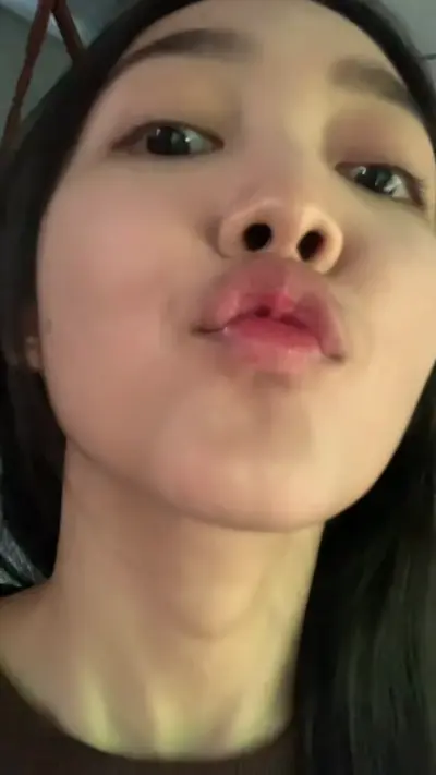 downloadsdfsd.mp4_20250218_214346.690 cover image