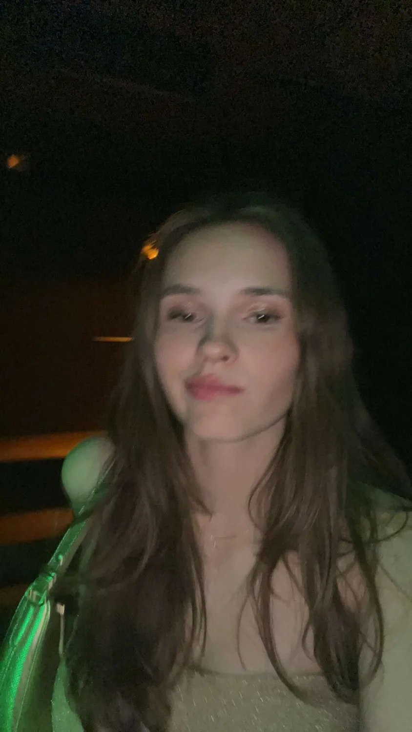 Carlotta Muth (18) image 5