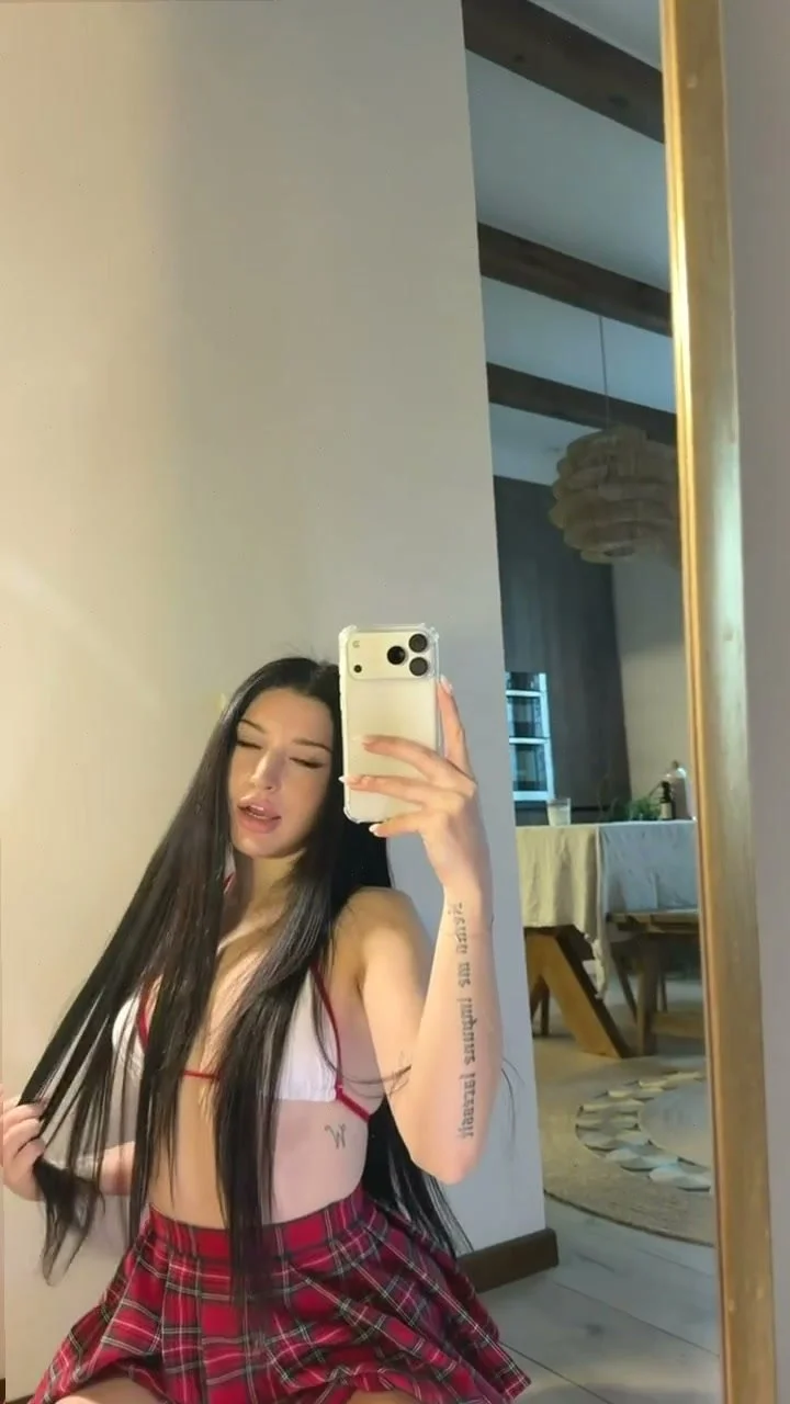 🔞 naughty tight ass fingering pussy wet dripping cum 🫦💦 My OF image 3