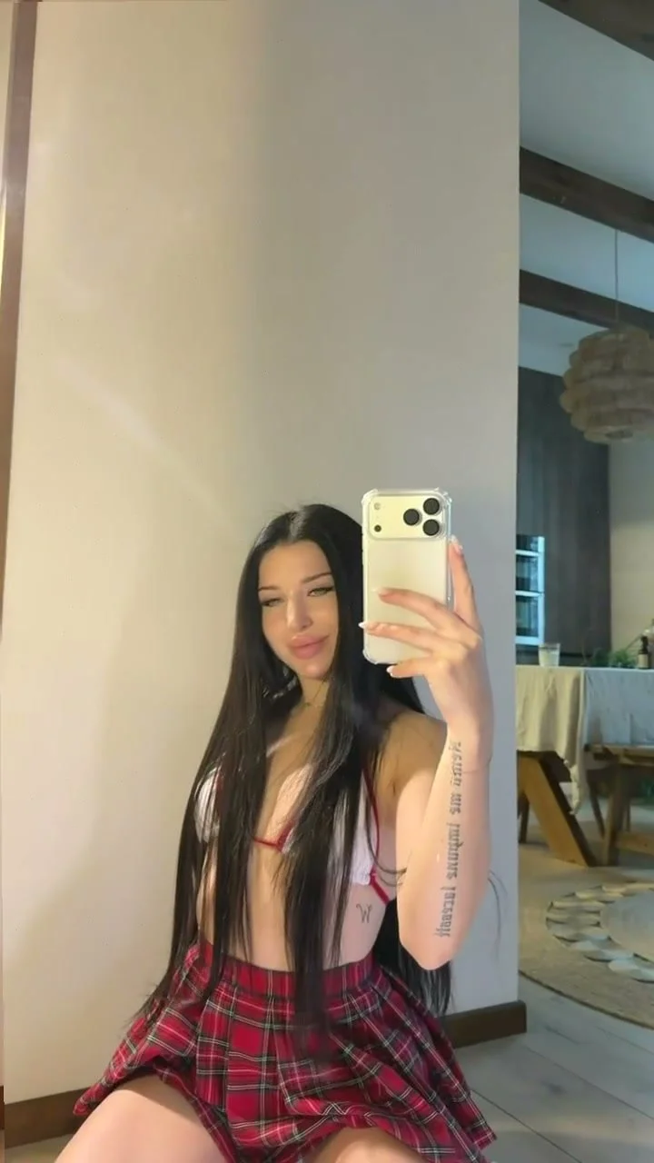 🔞 naughty tight ass fingering pussy wet dripping cum 🫦💦 My OF image 4