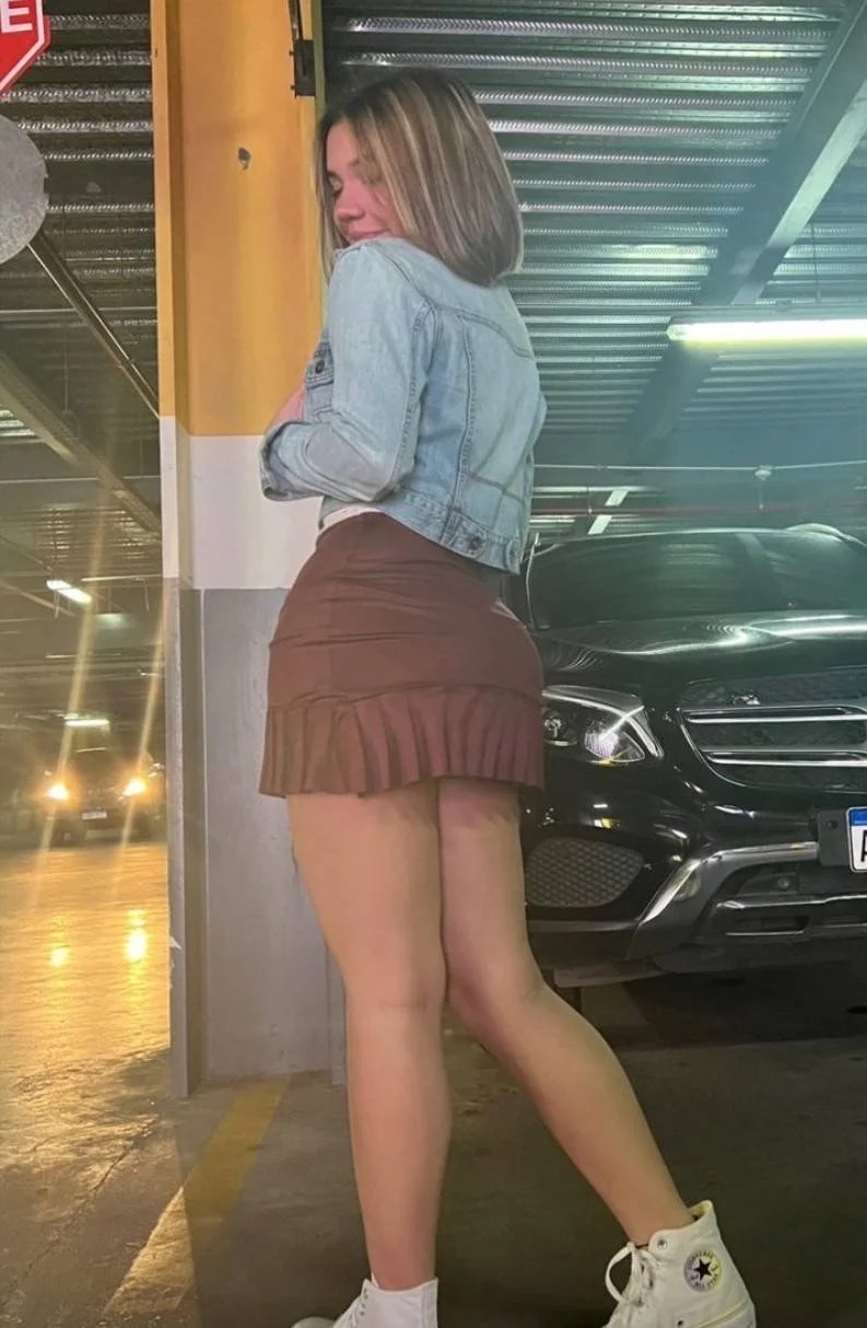 latina putita necesitada de verga image 16