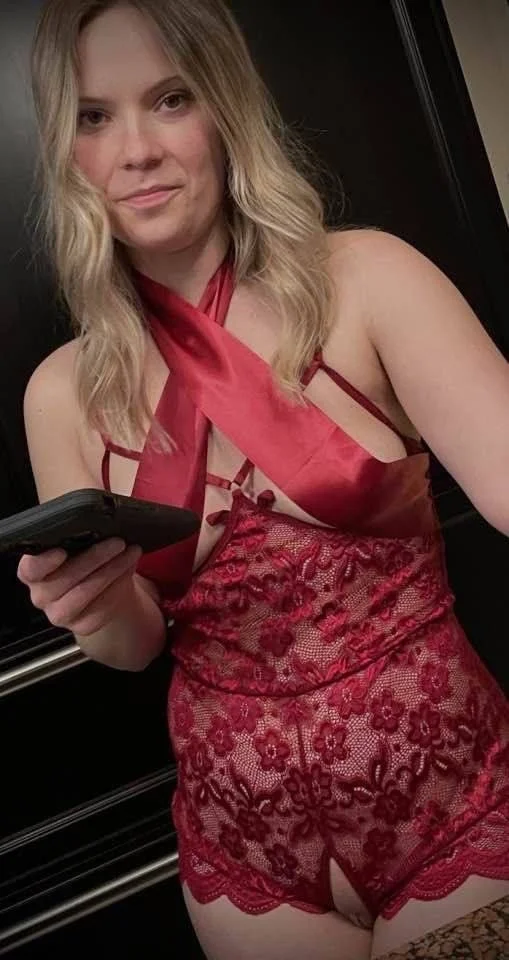 Submitted Blonde Webslut Exposed. DM for Tele or Kik image 26