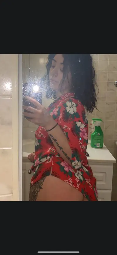 Sexy fatass Latina babe bouncing on dick cover image