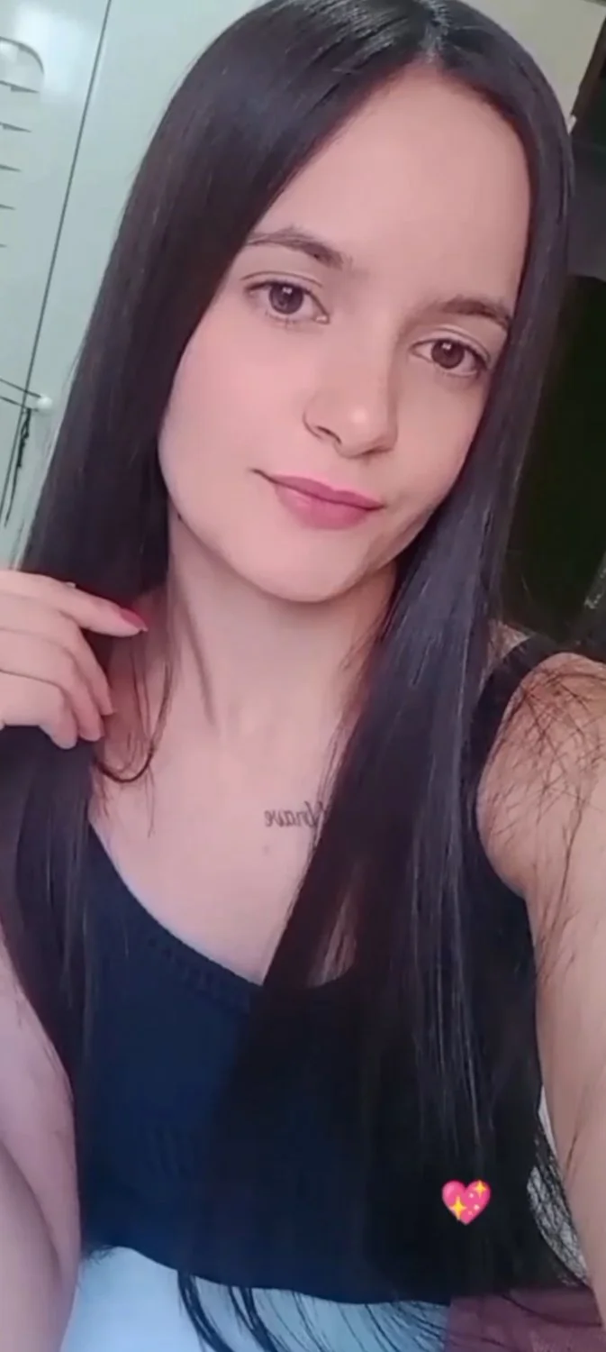 Jaqueline quer meter image 3