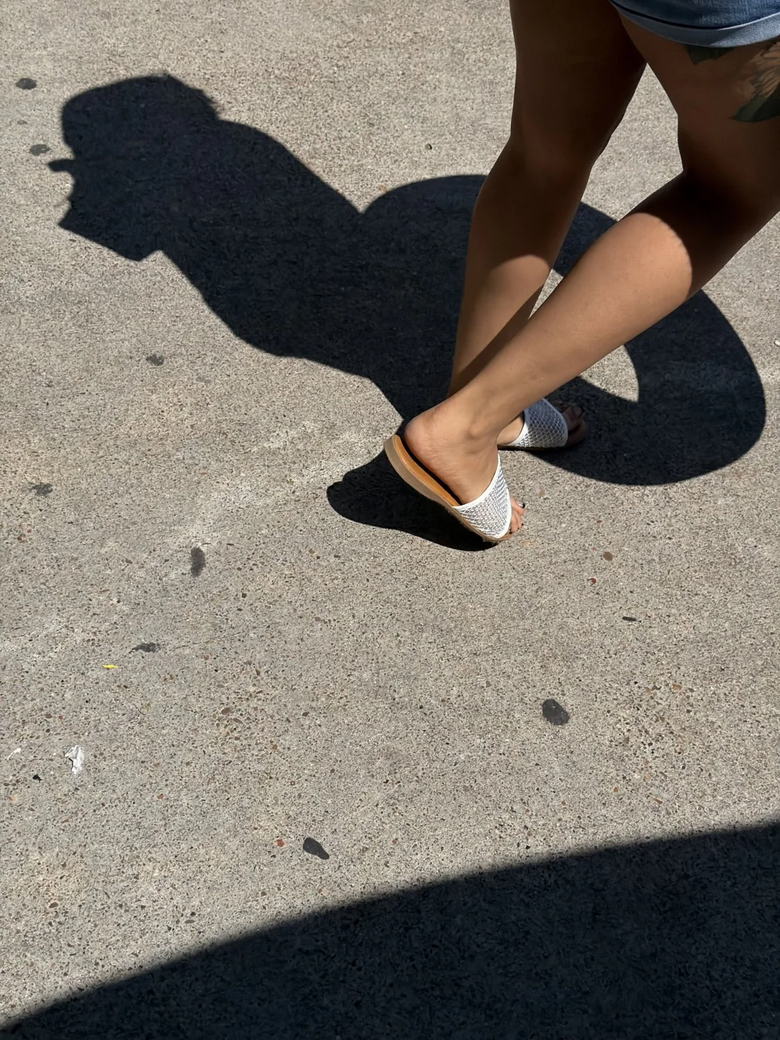 Latinas feet image 4