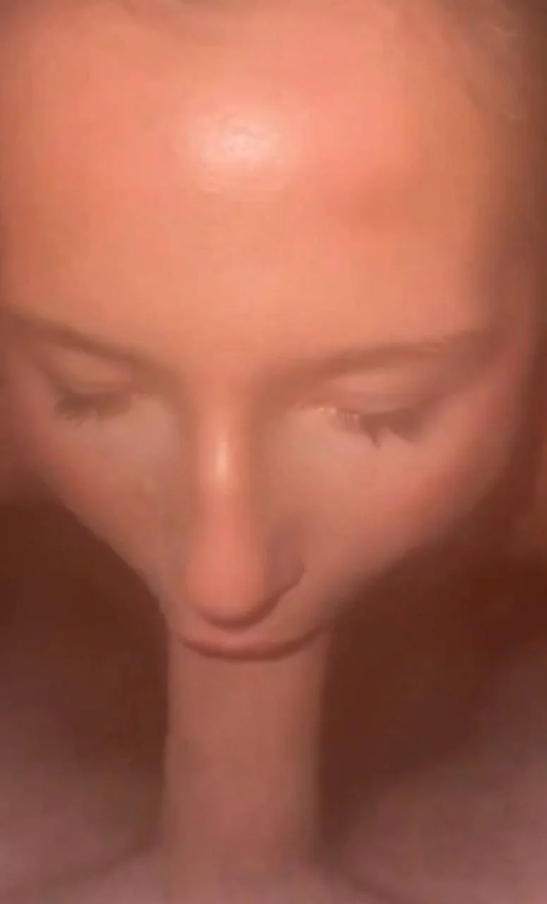 Sexy College Teen Snap Slut, DM to Buy/Trade image 5