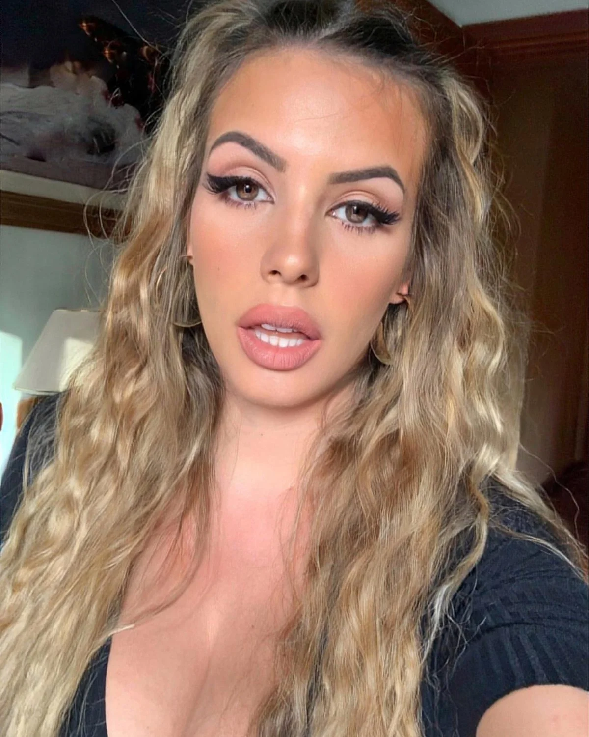 Italian Lali and her huge udders 1 image 28