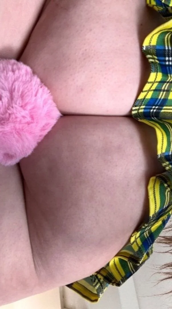 Random chicks image 3