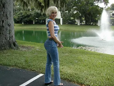 Amature Milf cover image