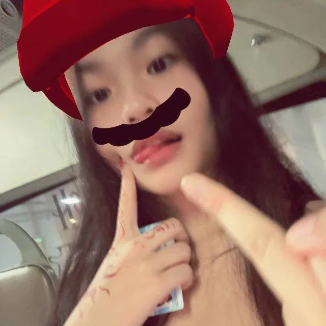 SG CHIJ XMM shows off her body main image