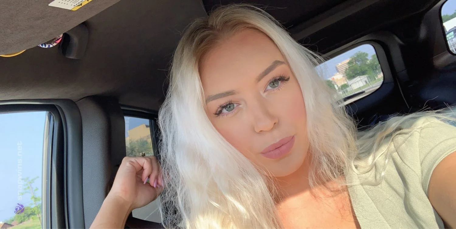 Sexy Blonde Snapchat Leaked image 5