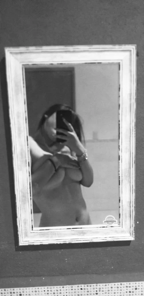Putita perfecta culona y con grandes tetas pack image 2