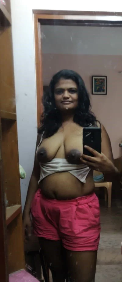 Desi milf image 4