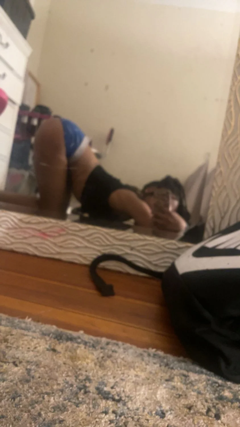 Kayla image 2