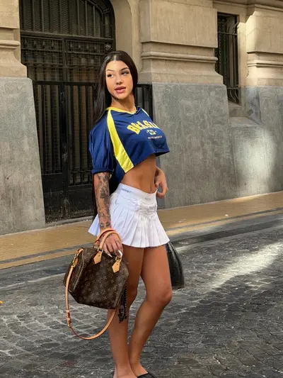 Bia Miranda 🌶️ cover image