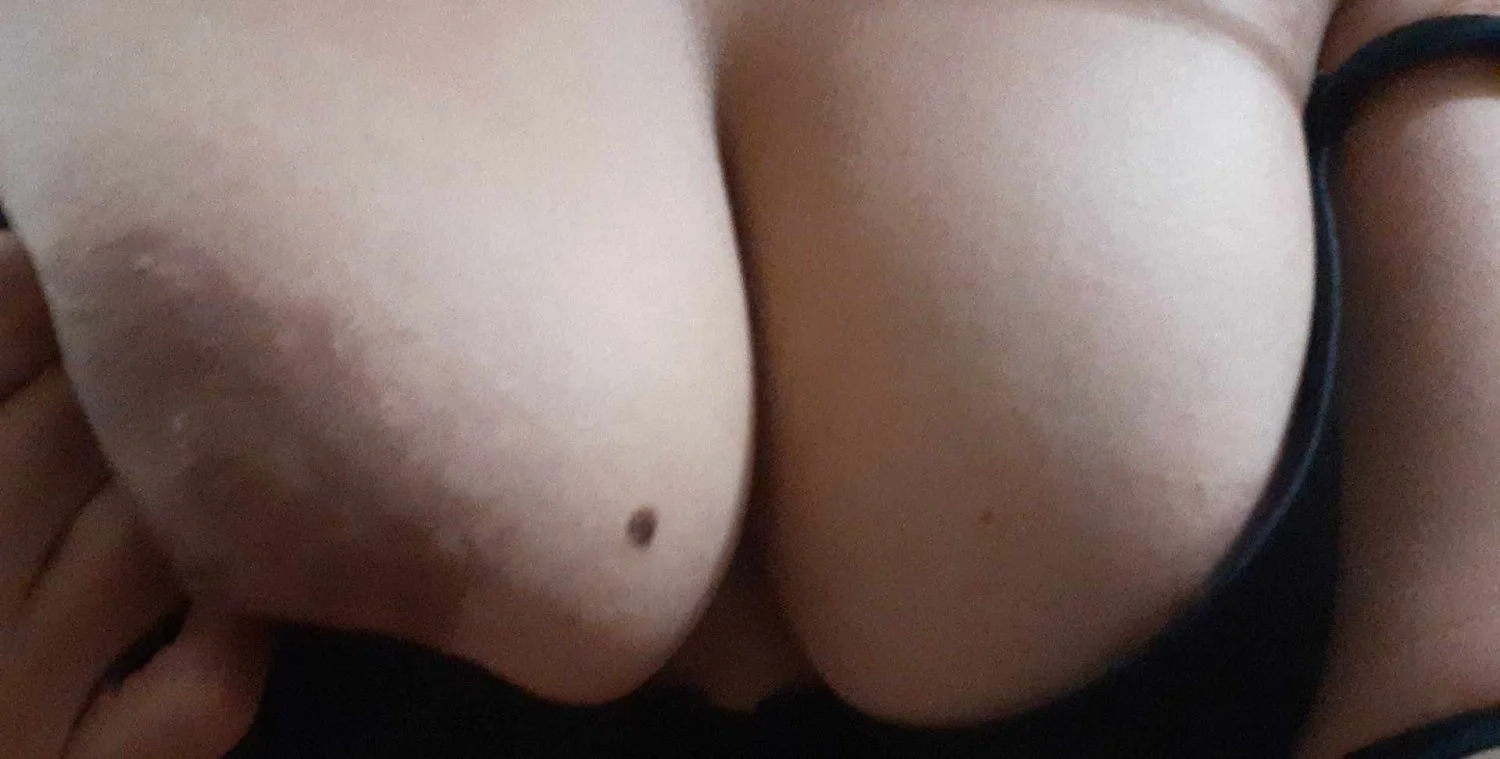 Elsy gomez exhibida por su novio image 17