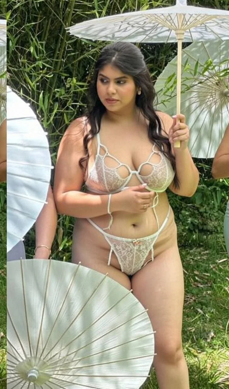 PUTA CADELA TETUDA DE CORNO! #Puta #Casada image 32