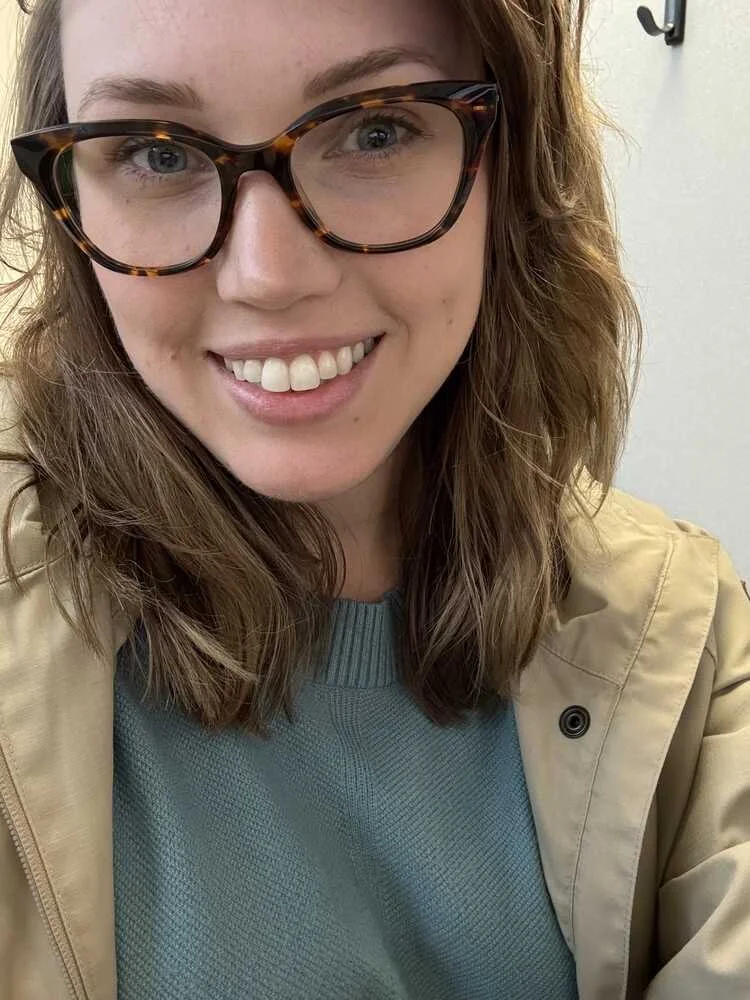 I’ve always wanted to cum on my best friends face image 2