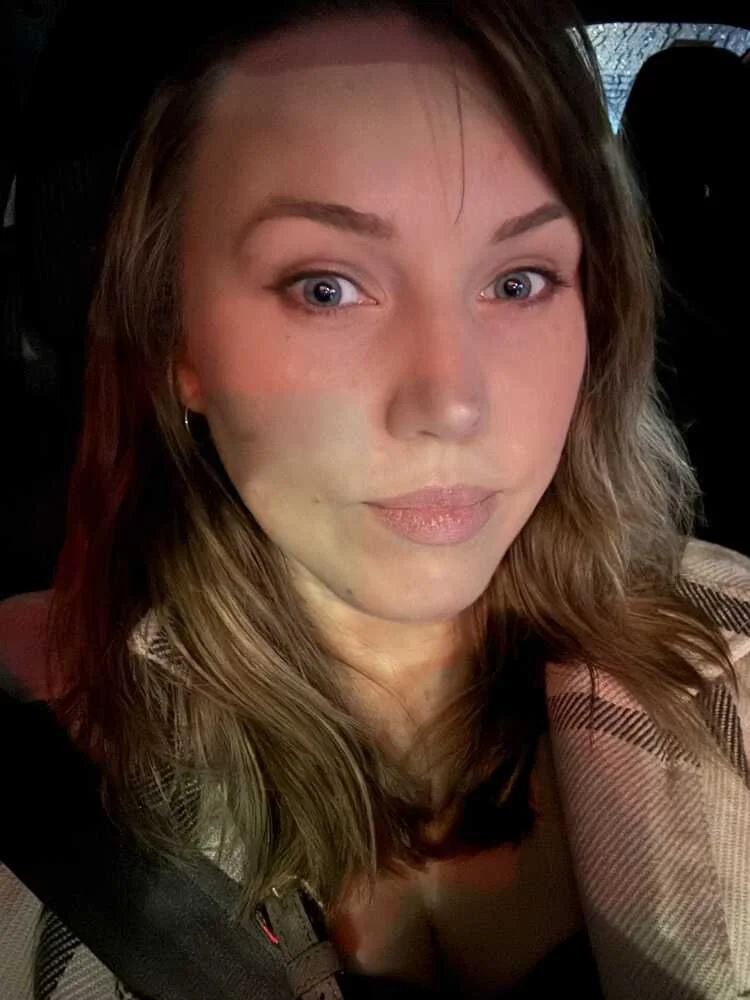 I’ve always wanted to cum on my best friends face image 4