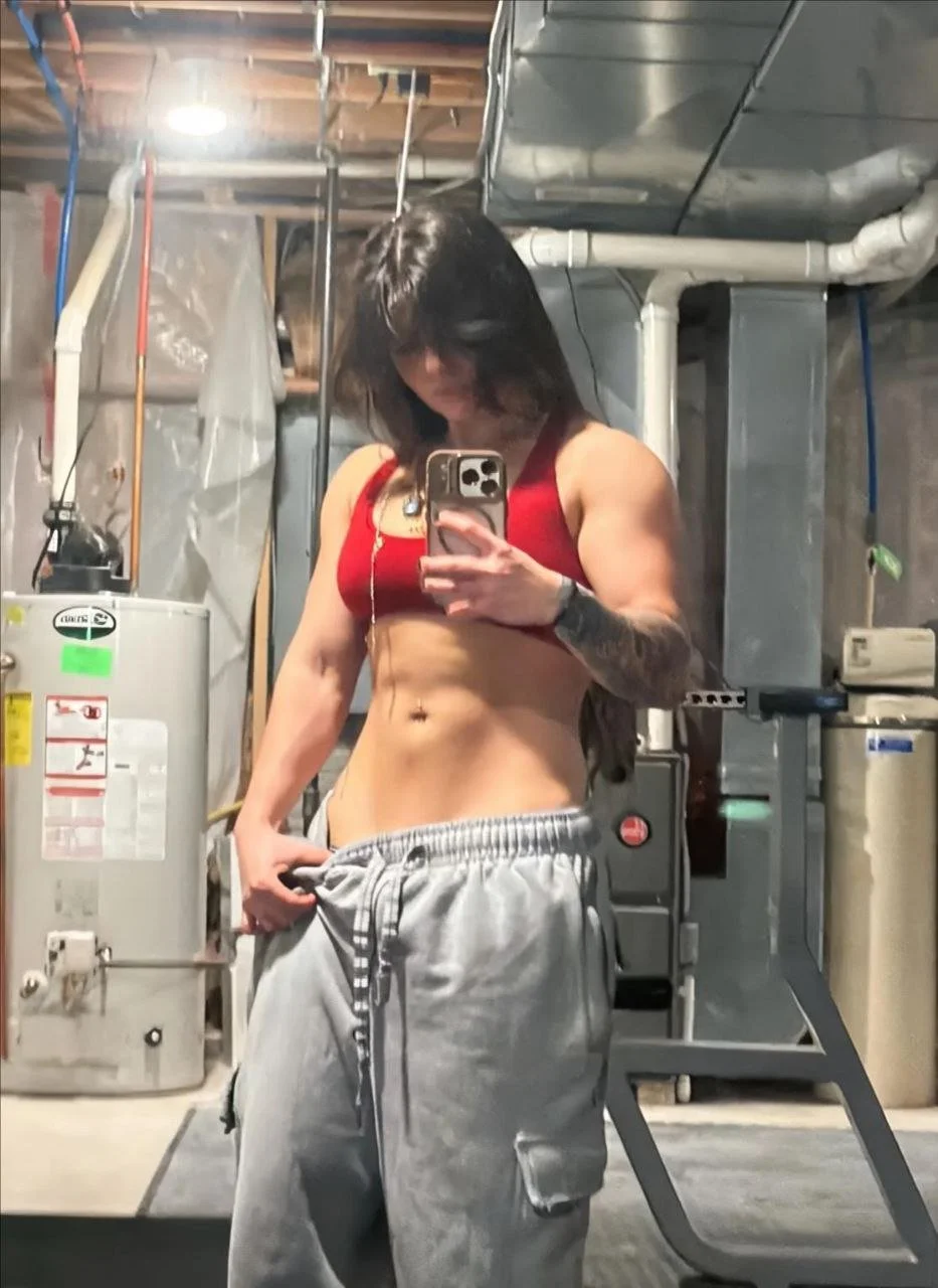 Raelee image 6
