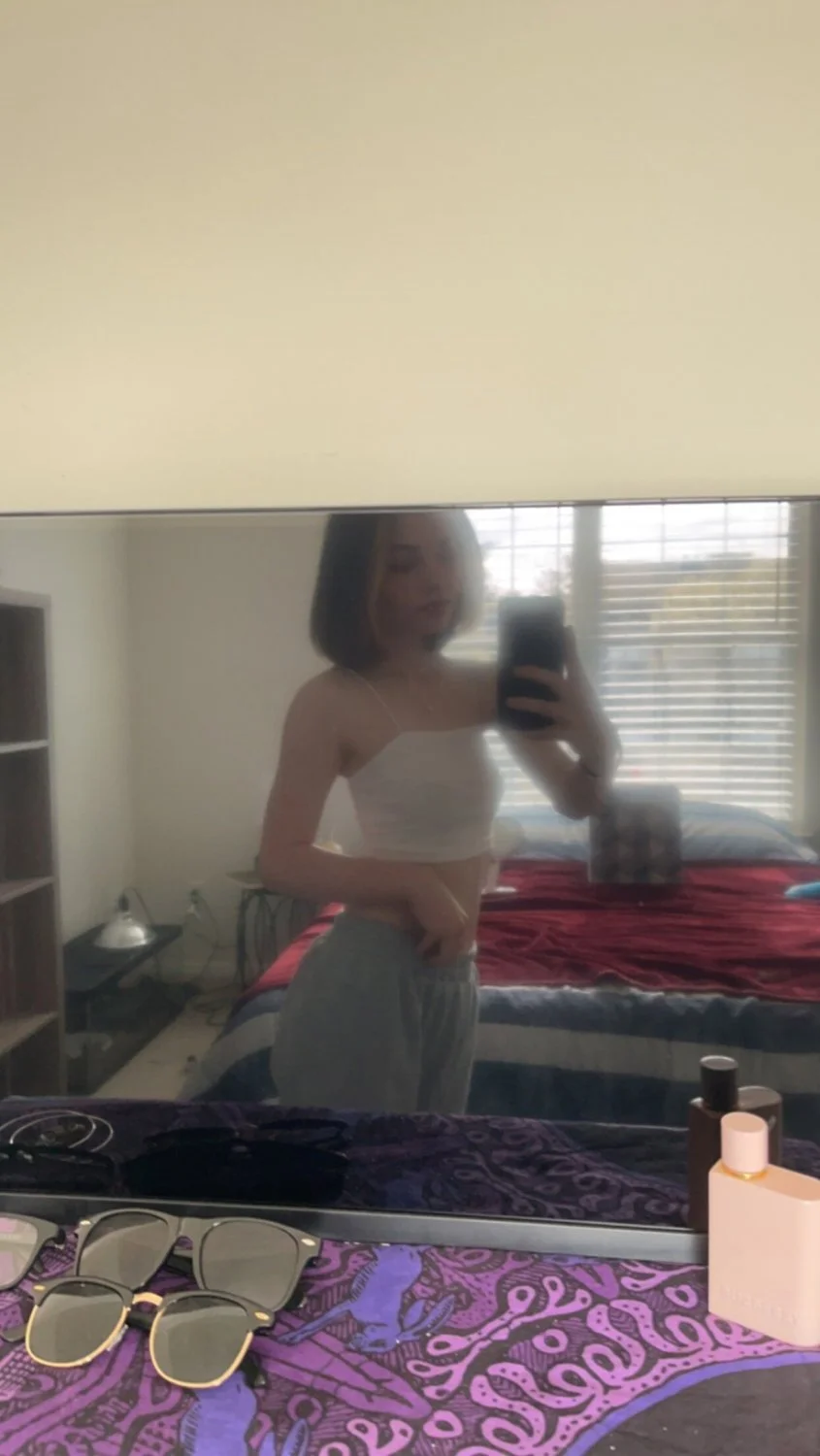 19yo Webslut image 11