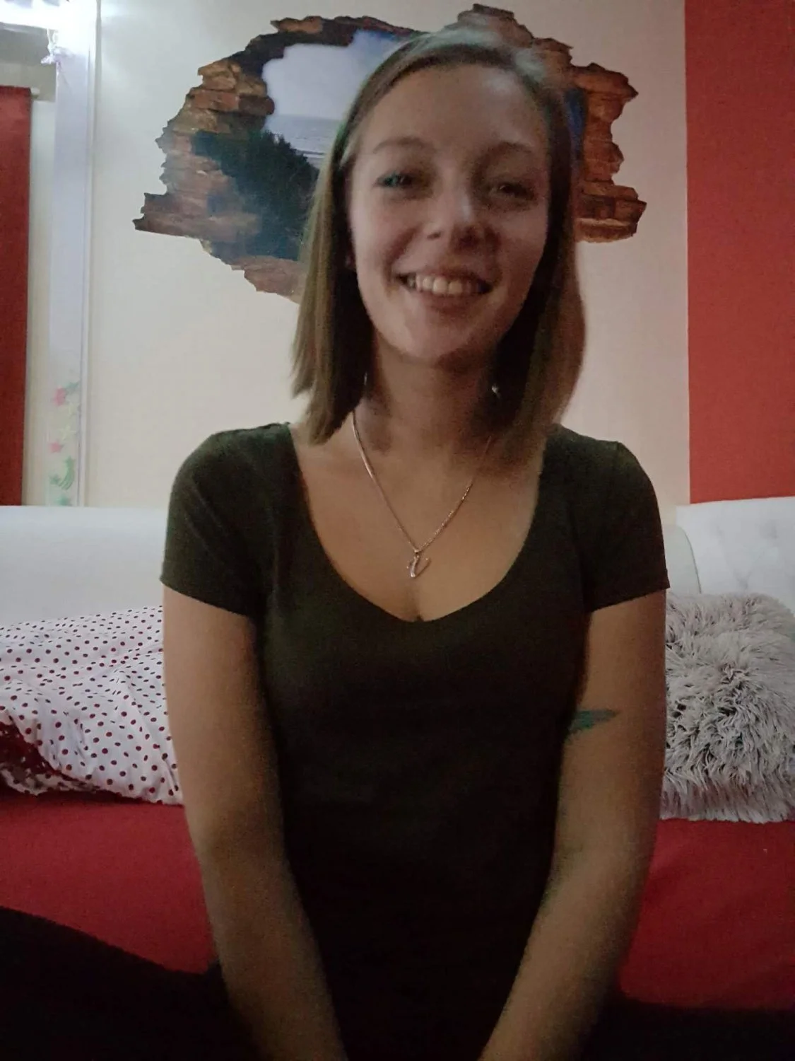 Send in your ex gfs. Shes not coming back why not. image 7