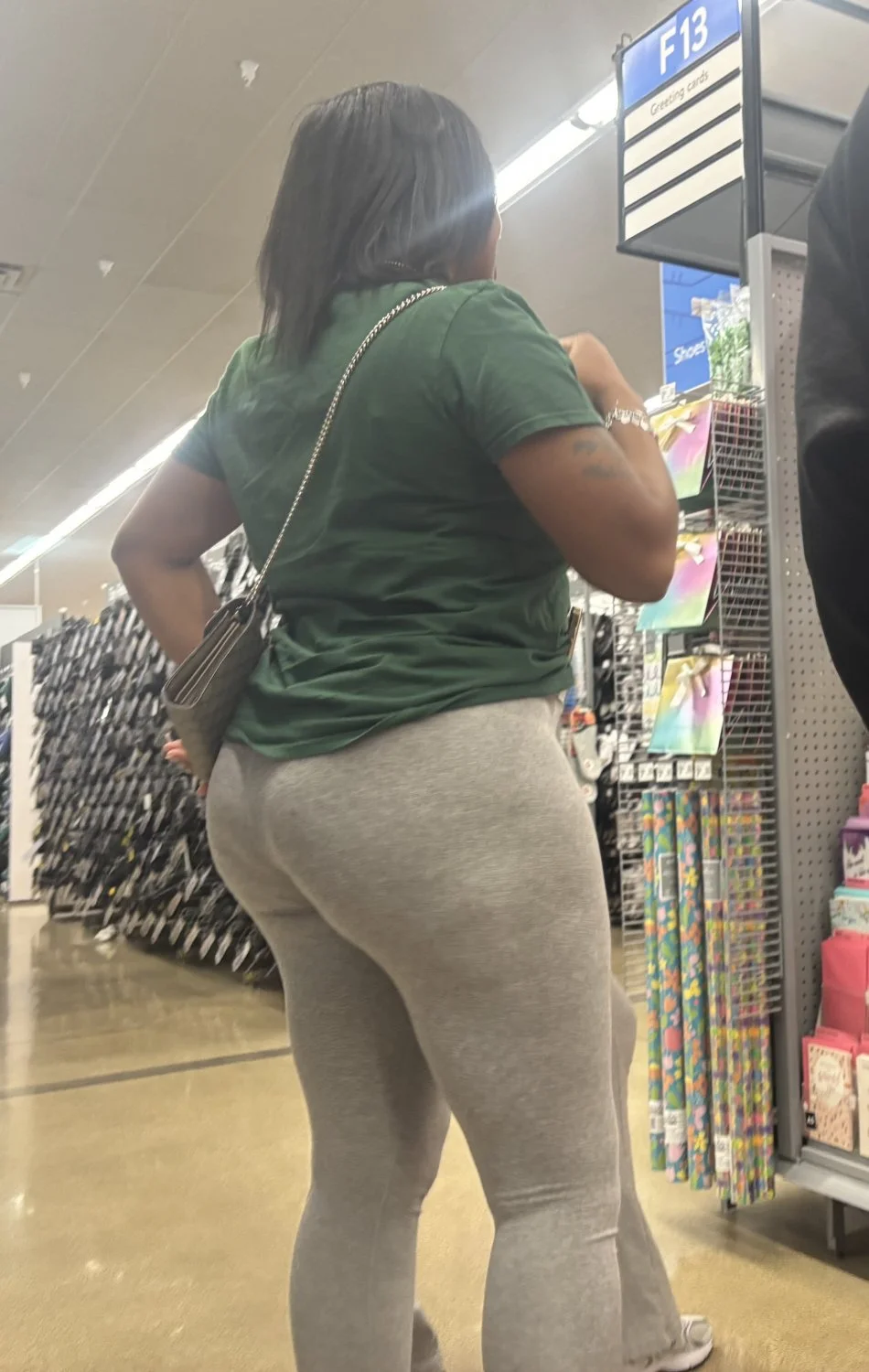 College baddies in leggings image 18