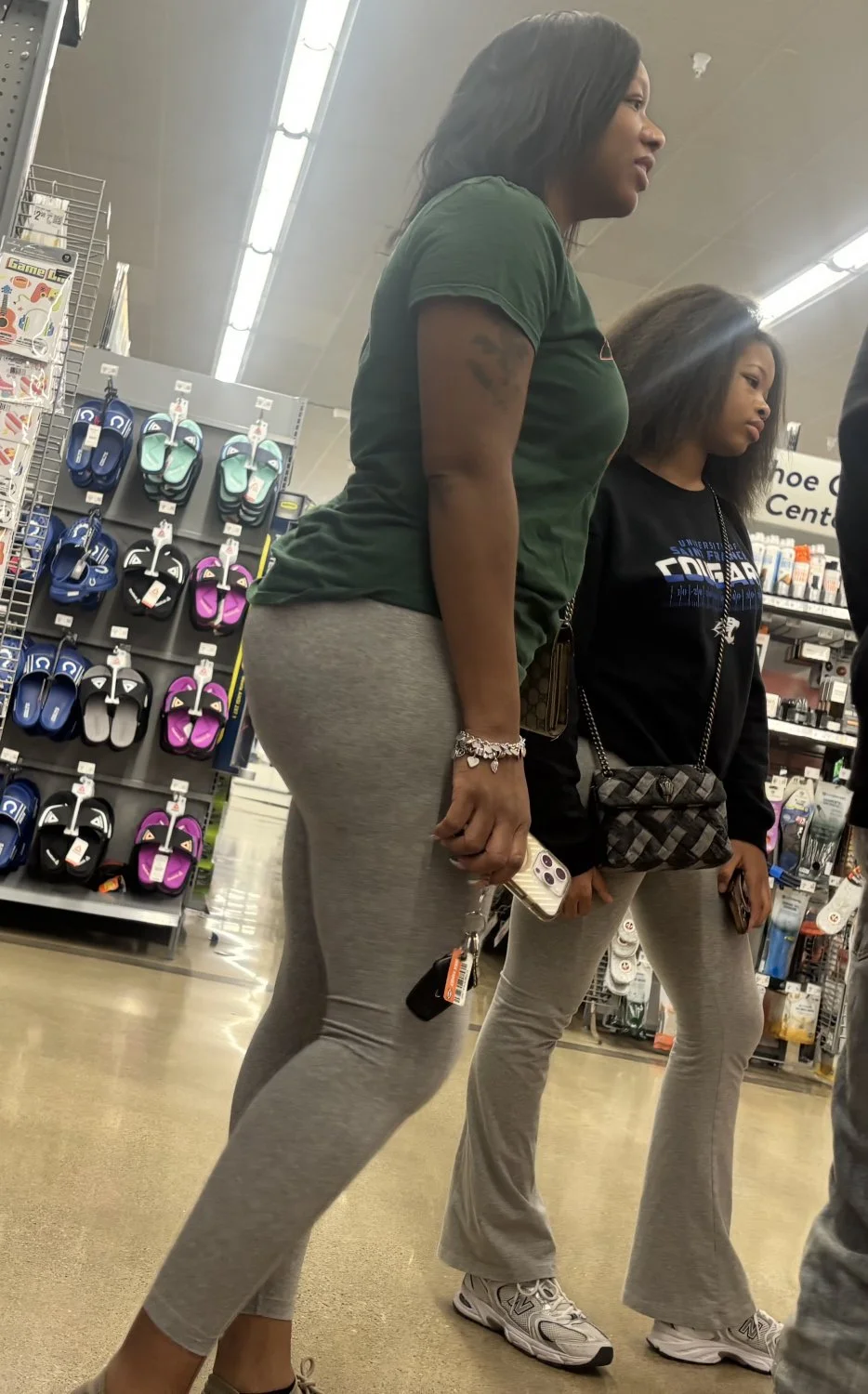 College baddies in leggings image 4