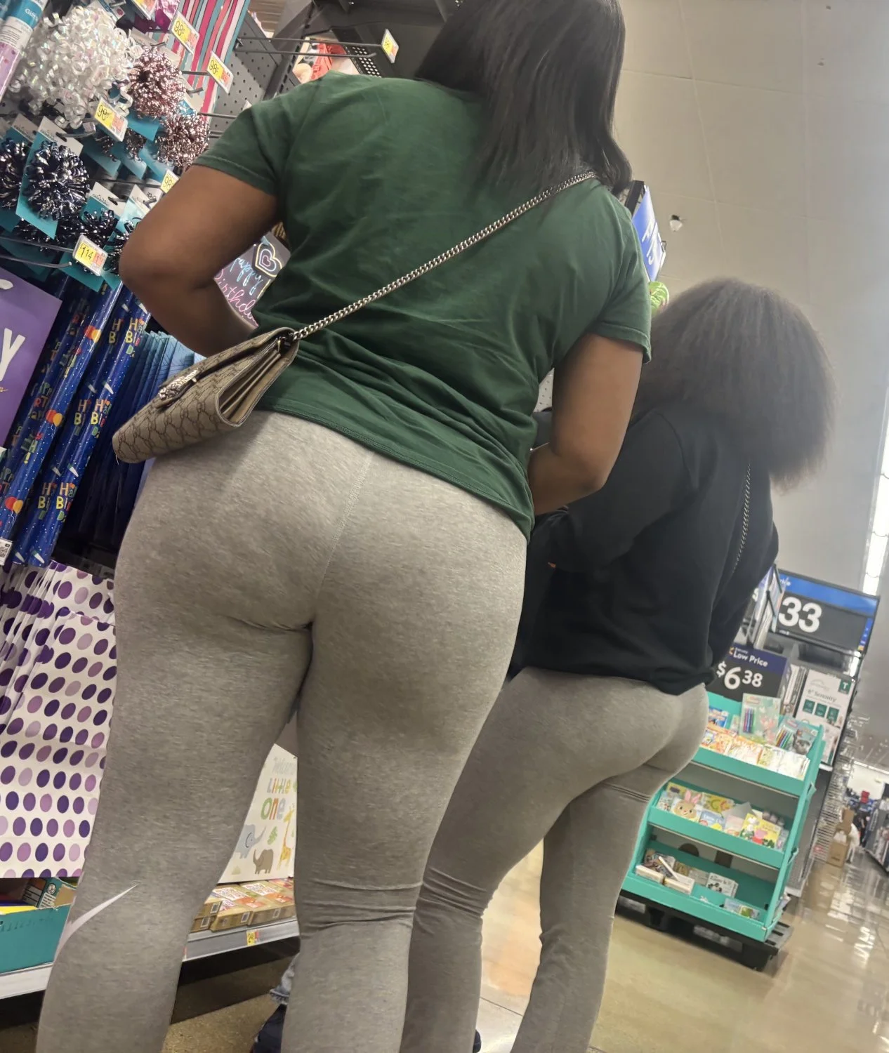 College baddies in leggings image 8
