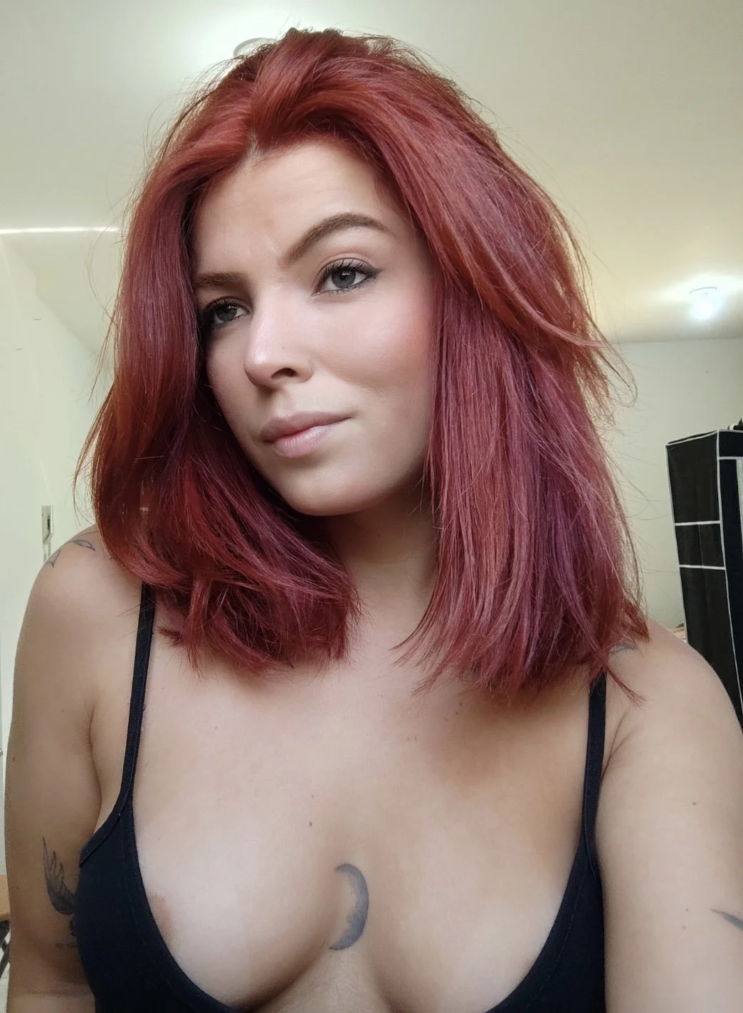 Ruiva gata 🥰😈 image 2