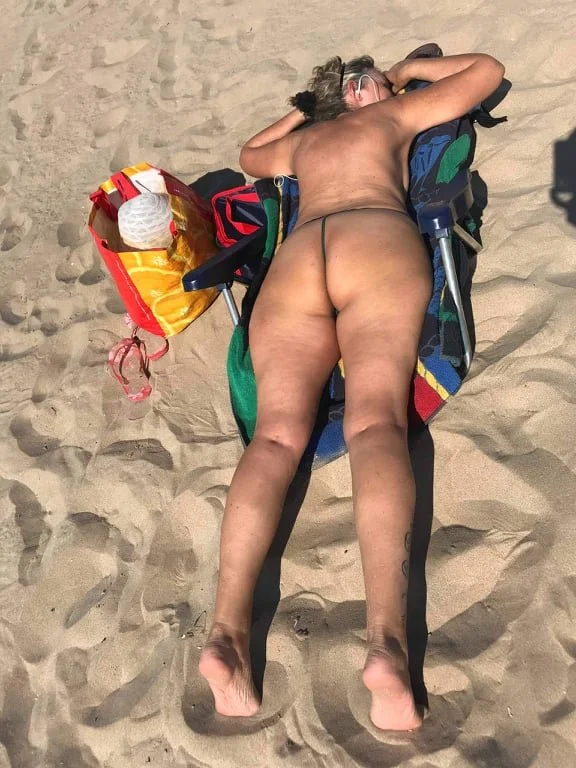 Abuelita cachonda española image 3