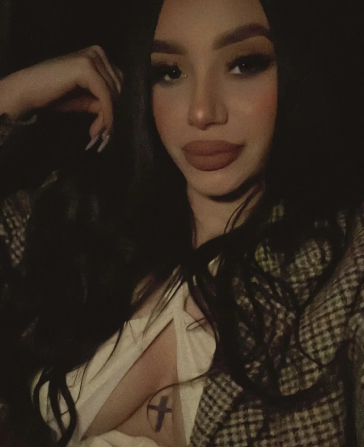 Would y’all bust on her beautiful slutty Latina face? image 4