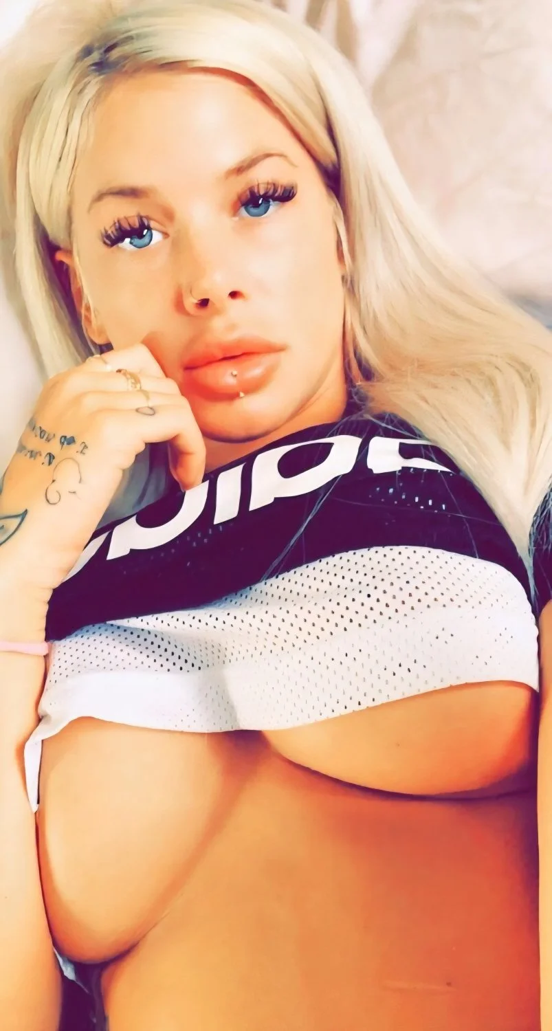 Une belle québécoise plantée .. Jessica une belle salope image 5