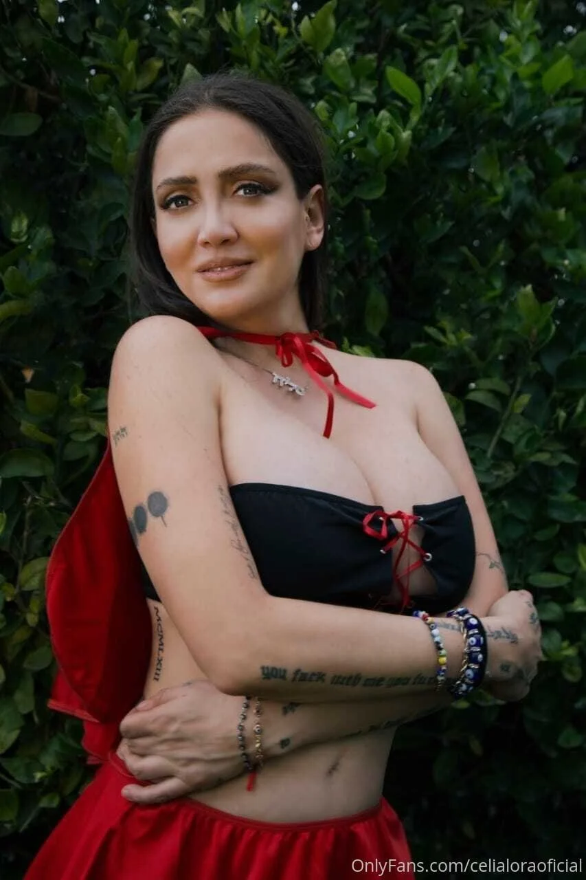 X - celia lora 🔝 image 25